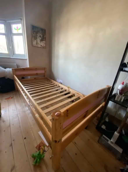 Photo of free Single bed frame (E4) #3