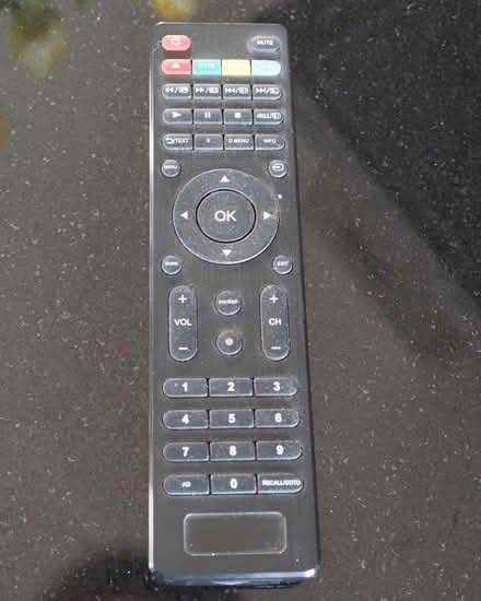 Photo of free 16" led tv (Chainhurst, Nr Marden) #2