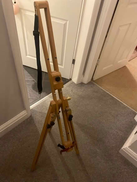 Photo of free Artists Easel (Worcester WR3) #1