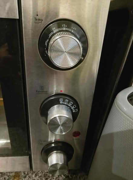 Photo of free Worktop oven (N5 Highbury) #3