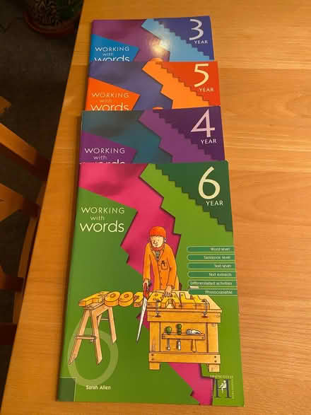 Photo of free Hopscotch ‘Working with words’ resources (West Oxfordshire OX28) #1
