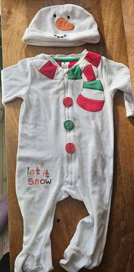 Photo of free Christmas Baby Grows (SW16 (streatham common)) #4