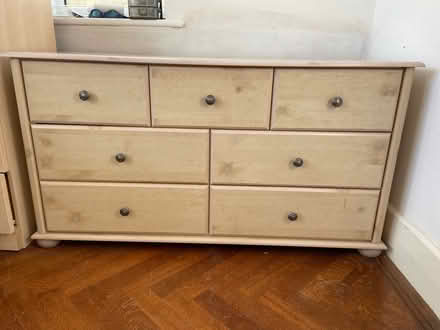 Photo of free Chest of drawers (Bn125nz) #1