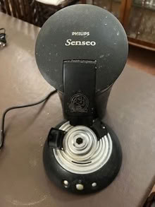 Photo of free Senseo coffee machine (Kingswood) #1