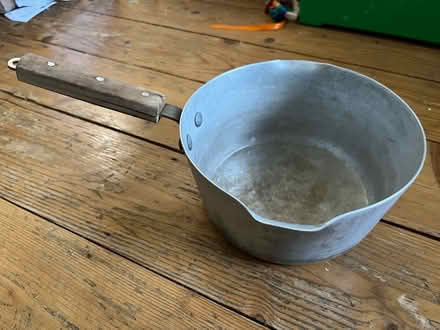 Photo of free Saucepan with pouring spout (Upper Clapton E5) #2