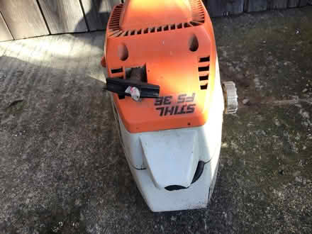 Photo of free stihl petrol strimmer, don’t know if it works (Presteigne LD8) #2