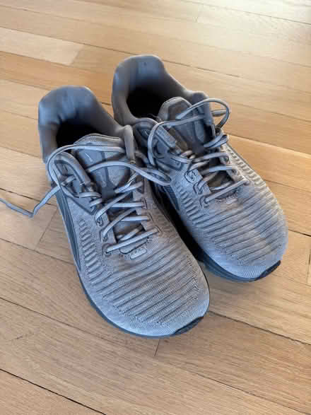 Photo of free M’s Atlra Torin Lux size 7 (London W9) #1
