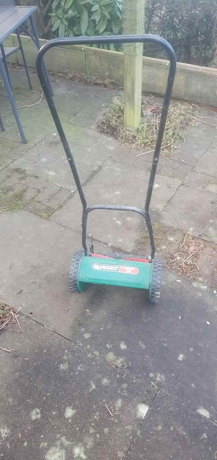 Photo of free Push cylinder lawnmower (Sandbed Lane Belper) #2