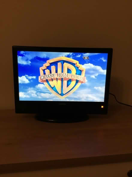 Photo of free TV/DVD Combi (Glenrothes KY7) #2