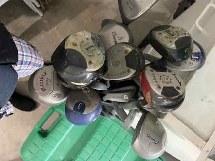 Photo of free miscellaneous men’s golf clubs (Cr. Valley & golden lantern) #1