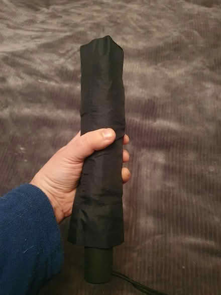 Photo of free Small Umbrella - branded (Battle RG30) #3