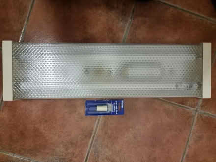 Photo of free Twin tube light fitting (Bognor Regis PO21) #1