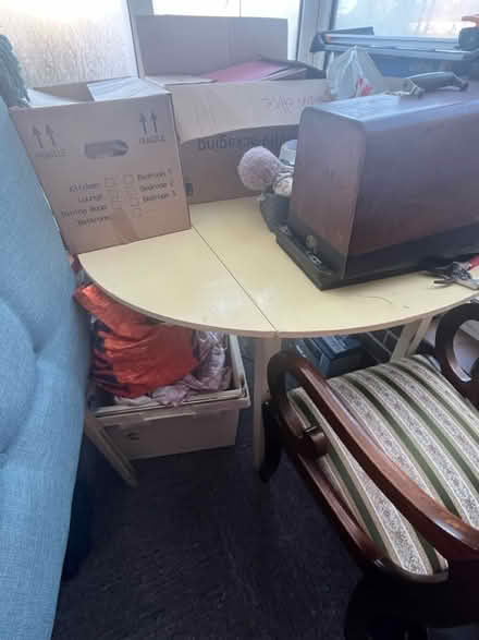 Photo of free Small drop leaf table (Derby Road Ilkeston de7 5) #1