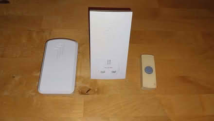 Photo of free Byron wireless doorbell & mobile units (button not working) (Charlton OX12) #1