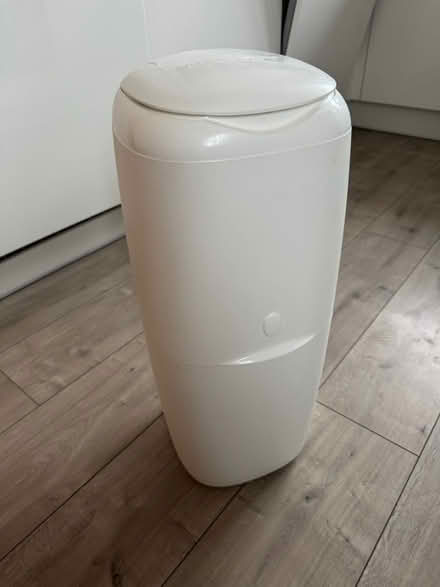 Photo of free Angel care nappy bin (LU5) #1