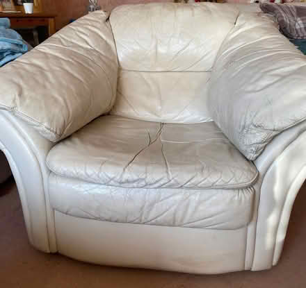 Photo of free Cream leather armchair (Arborfield RG2) #1