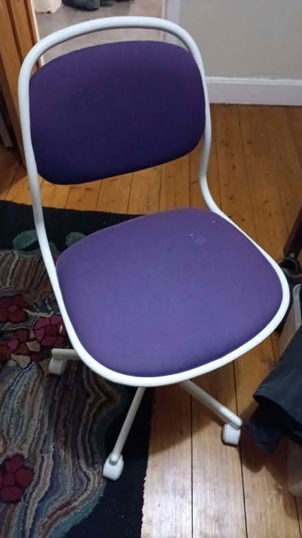 Photo of free Chair (Muirend G43) #1