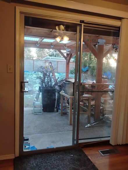 Photo of free Aluminum slider glass door (Seatac) #1