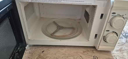 Photo of free Microwave (W7, Grosvenor Road) #3