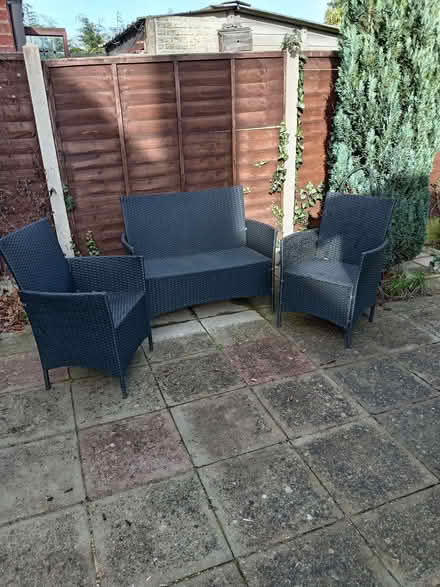 Photo of free 4 seater garden set (Hanworth TW13) #2