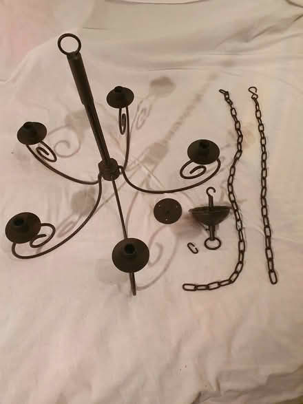 Photo of free Chandelier (LL69 Penysarn) #1