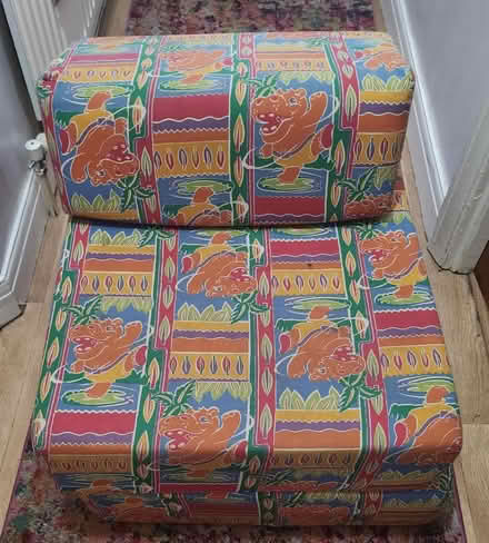 Photo of free fold out bed chair & warm blanket (BR5) #1