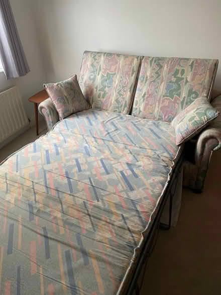 Photo of free Bed settee. Good as new (Gargrave Skipton BD23) #2