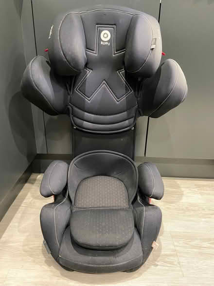 Photo of free Kiddy guardian fix stage 2/3 car seat age 1-12 (Waterlooville PO7) #4