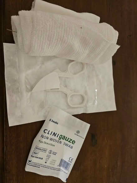 Photo of free Bandage (TW1) #1