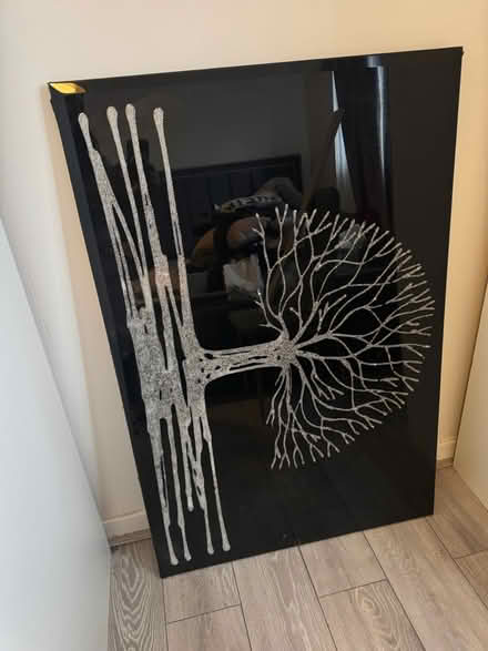 Photo of free Wall art (UB6) #1