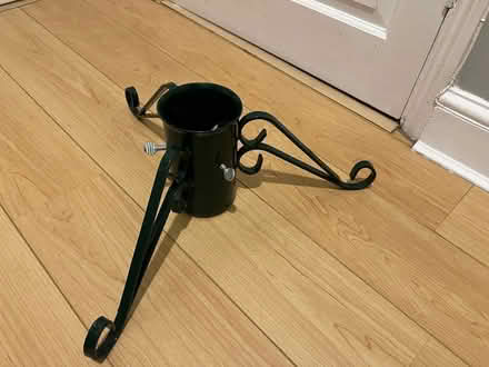 Photo of free Xmas tree stand (SW18 - Earlsfield) #1