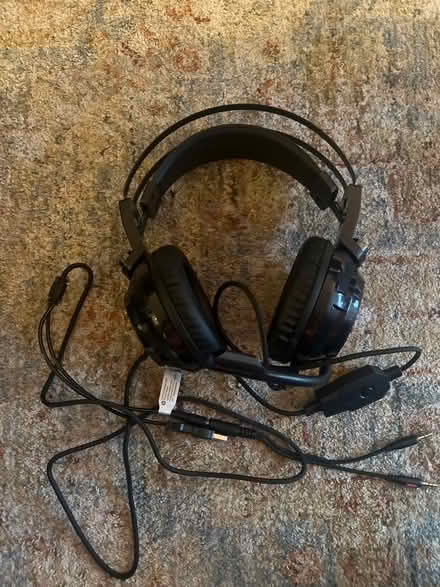 Photo of free HP Gaming Headset H200 (Upper West Side) #1