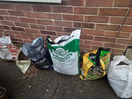Photo of free Gravel (Caldecott OX14) #2