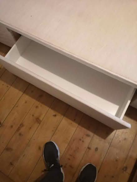 Photo of free Double (4 foot) divan bed with drawers (Temple Cowley OX4) #3