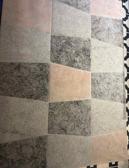 Photo of free Rug - 160 by 220cm (Balham, SW12) #3