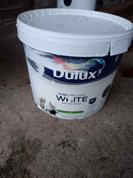 Photo of free Dulux pure brilliant white paint (OX14) #1