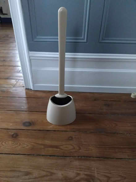 Photo of free Toilet brush/cleaner (Seaford, East Sussex) #1