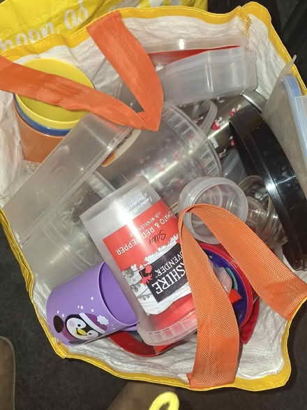 Photo of free Mixed kitchen accessories (Ilford IG1) #1