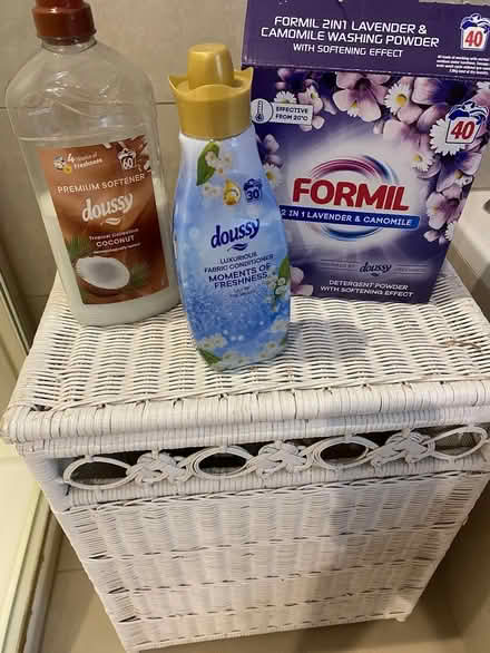 Photo of free laundry stuff (SW15) #1