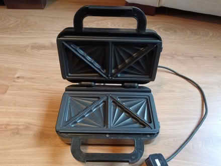 Photo of free Breville sandwich toater (OX14) #2