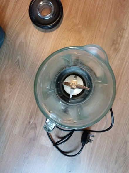 Photo of free Kitchen Aid Blender (OX14) #3