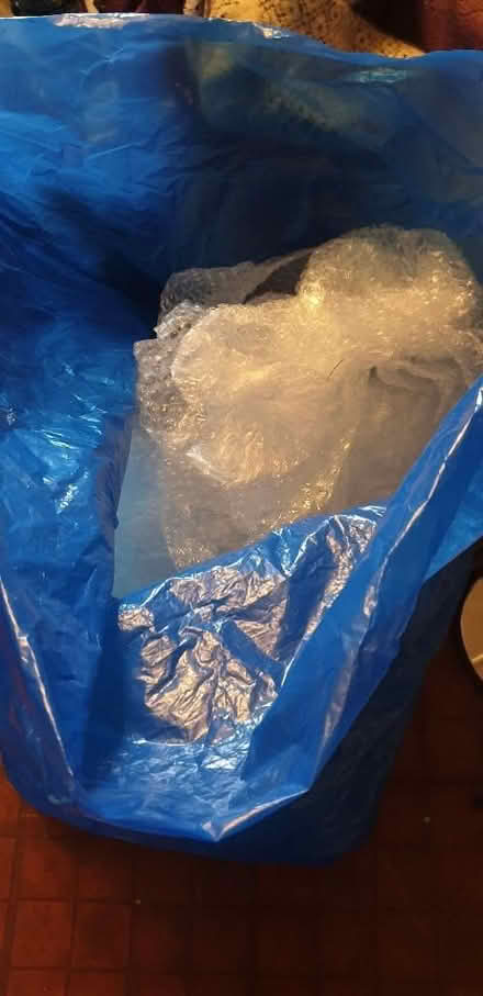 Photo of free Bubble wrap (Hollinswood TF3) #1