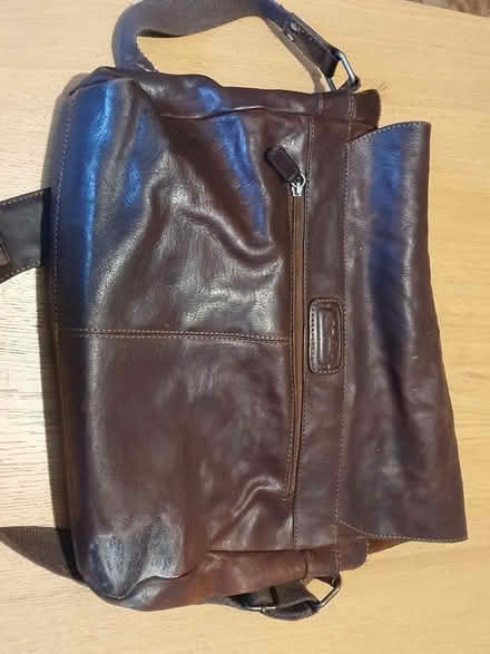 Photo of free Lovely red brown leather bag (Florence Park OX4) #1