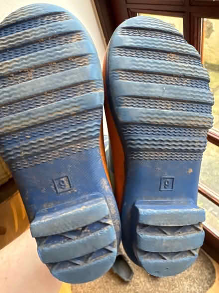 Photo of free Muddy Puddles kids wellies size 9 (Coalpit Heath BS36) #3