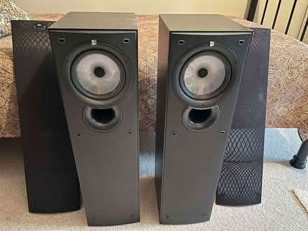 Photo of free floorstanding speakers (Tunbridge Wells N. TN4) #1