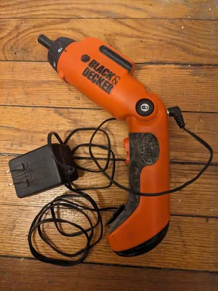 Photo of free Electric screwdriver (Morningside Heights/Claremont) #1