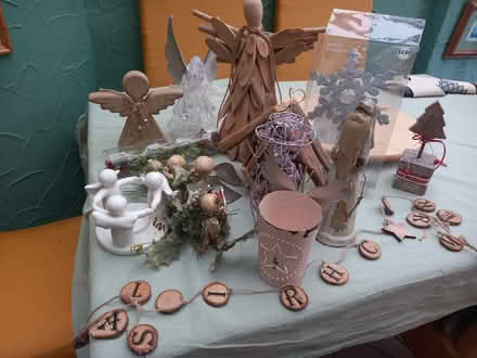 Photo of free Christmas decorations (Hucclecote) #1