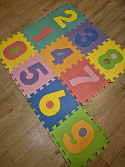 Photo of free Foam number mats (BR8) #3