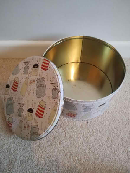 Photo of free Cake Tin (CT5) #1