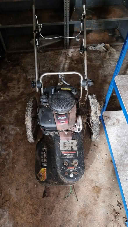 Photo of free DR 4 Stroke Mower / Trimmer (Chaddesden DE21) #1